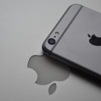 iPhoneの電源が入らない